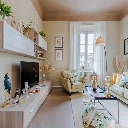 Modern Charming Urban Retreat * לוקה