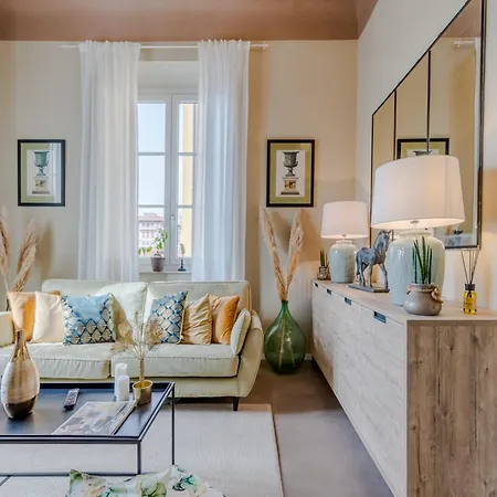 Apartman Modern Charming Urban Retreat