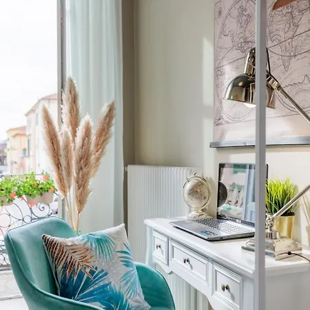 Apartman Modern Charming Urban Retreat Lucca